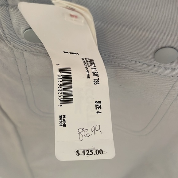 Lacoste skirt size 4 - Picture 4 of 4